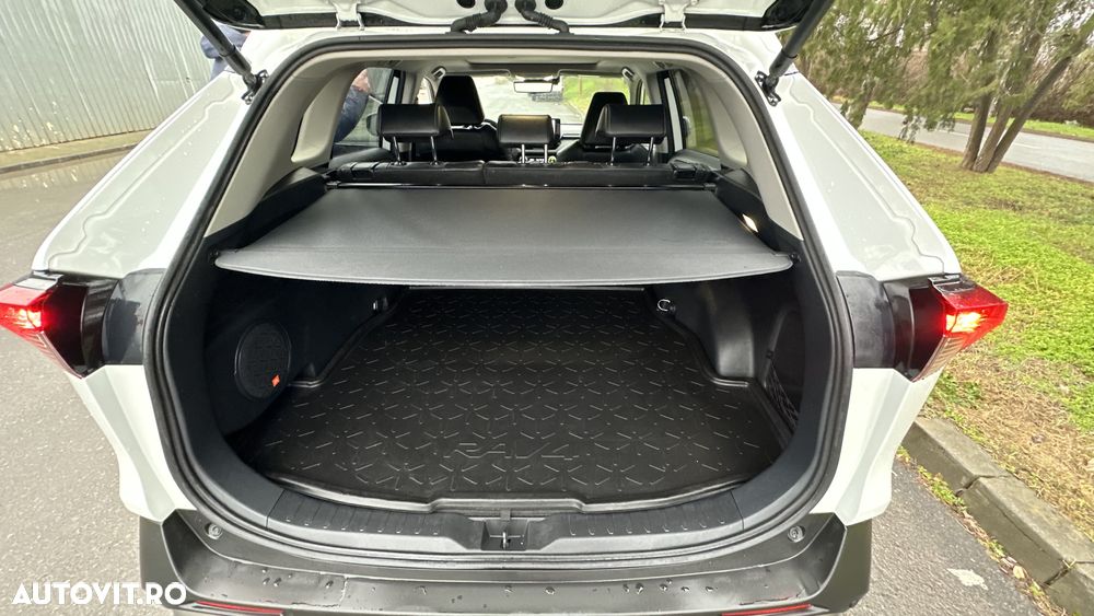 Toyota RAV4 2.5 VVT-iE 4x4 Luxury Premium - 29