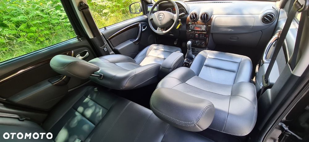 Dacia Duster 1.6 Laureate Euro5 - 8