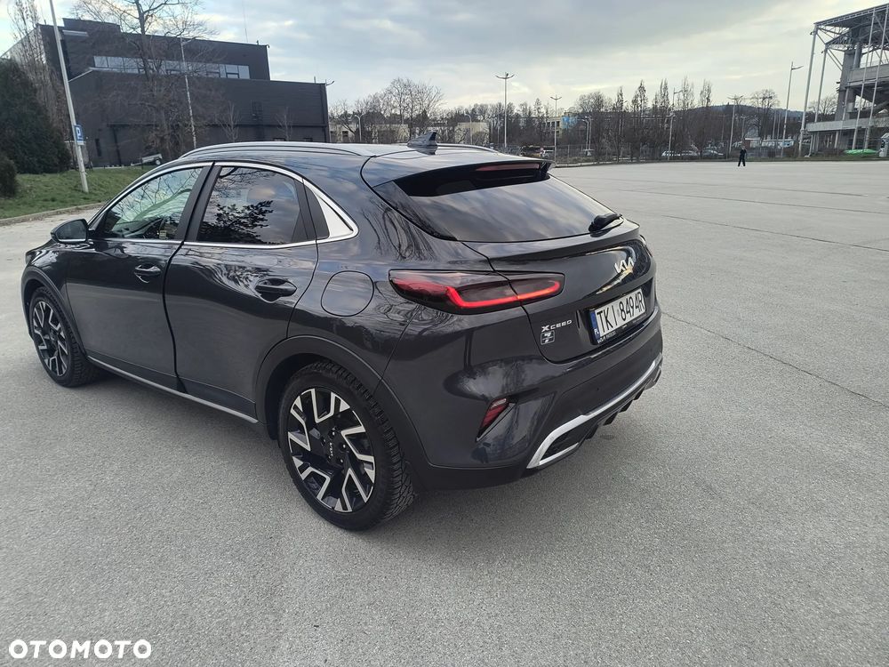 Kia XCeed 1.5 T-GDI Business Line DCT - 3