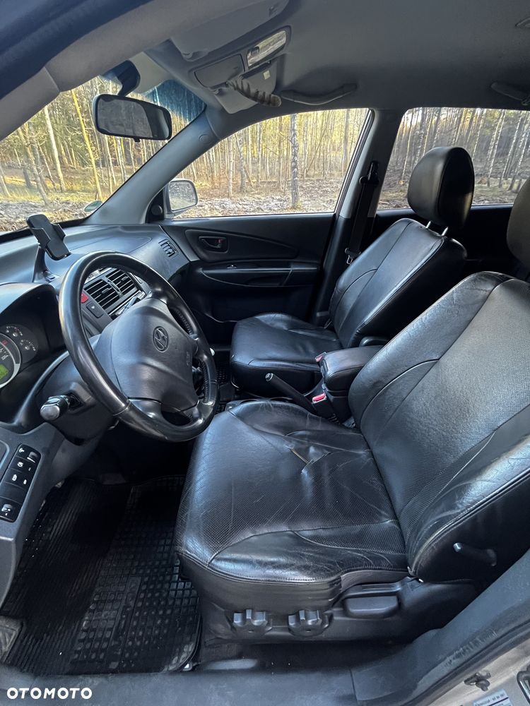 Hyundai Tucson 2.0 Comfort 2WD - 11
