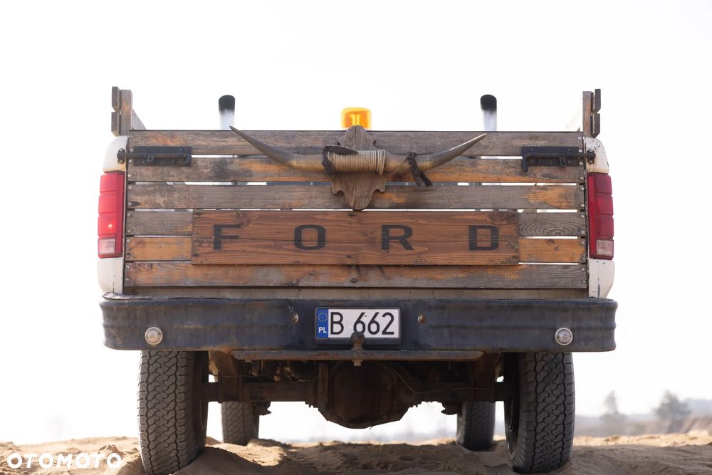 Ford F250 - 23