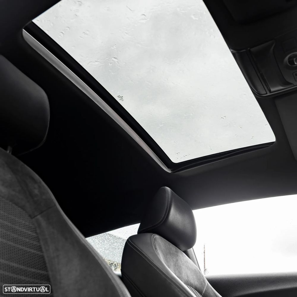 VW Scirocco 2.0 TSI DSG - 11
