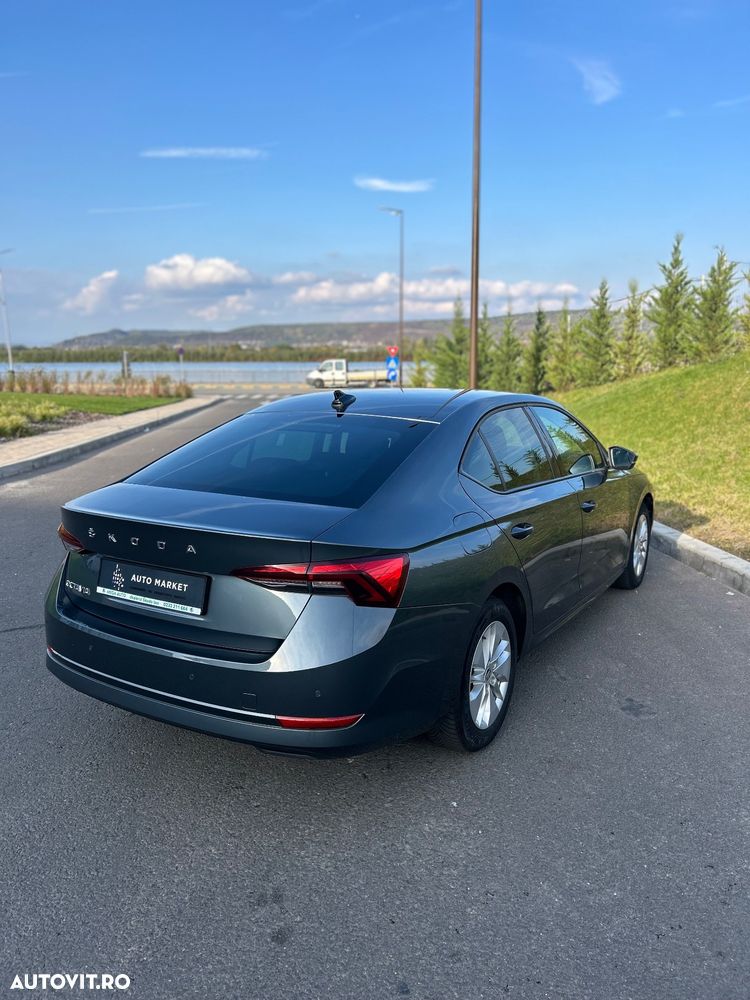 Skoda Octavia 2.0 TDI Ambition - 4