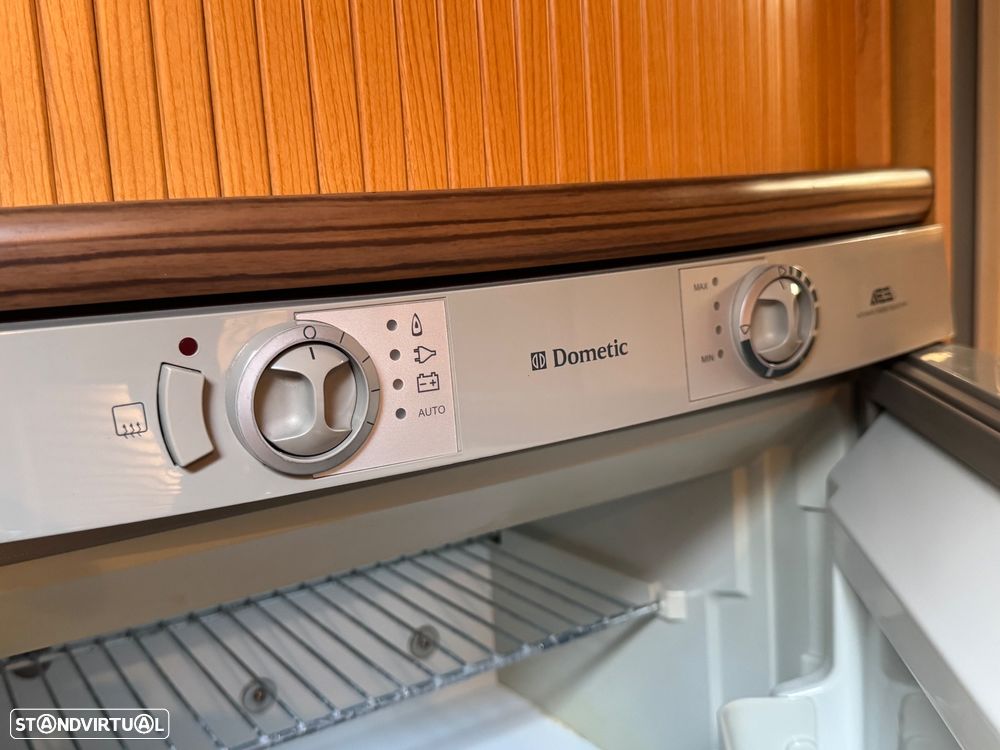 Pilote Reference 670 - 28