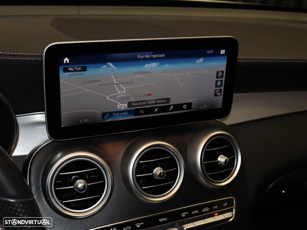 Mercedes-Benz GLC 300 d 4Matic 9G-TRONIC AMG Line - 26