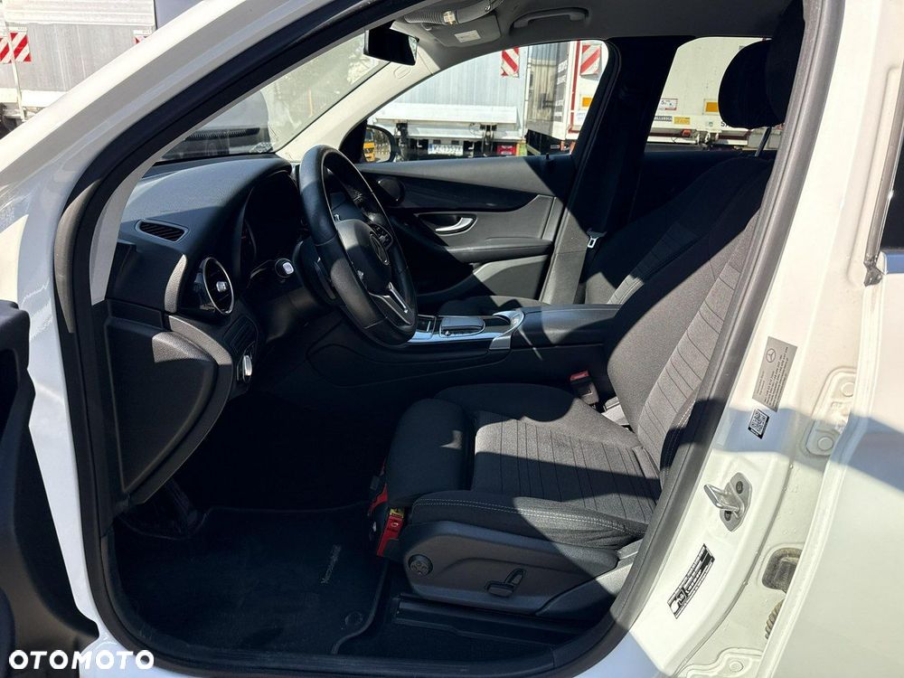 Mercedes-Benz GLC 200 d 4-Matic - 11