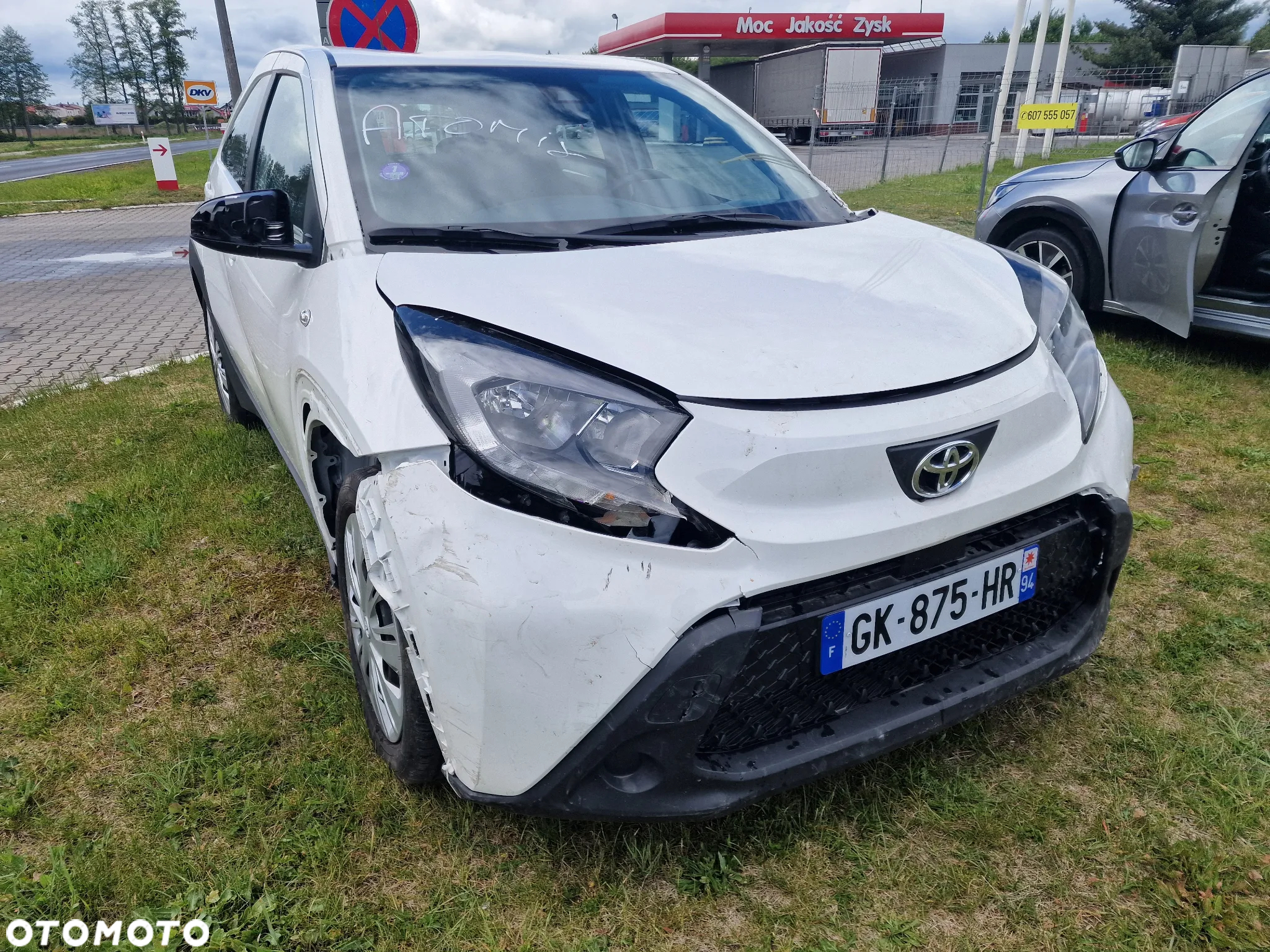 Toyota Aygo X 1.0 VVT-i Black Edition X-shift - 6