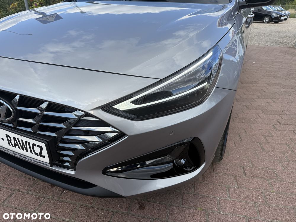 Hyundai i30 Kombi 1.5 T-GDI 48V-Hybrid Intro - 30