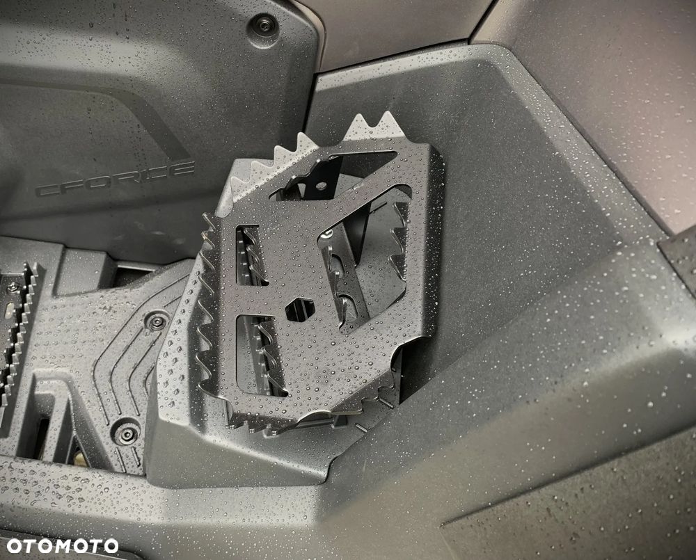 CFMoto CForce - 15