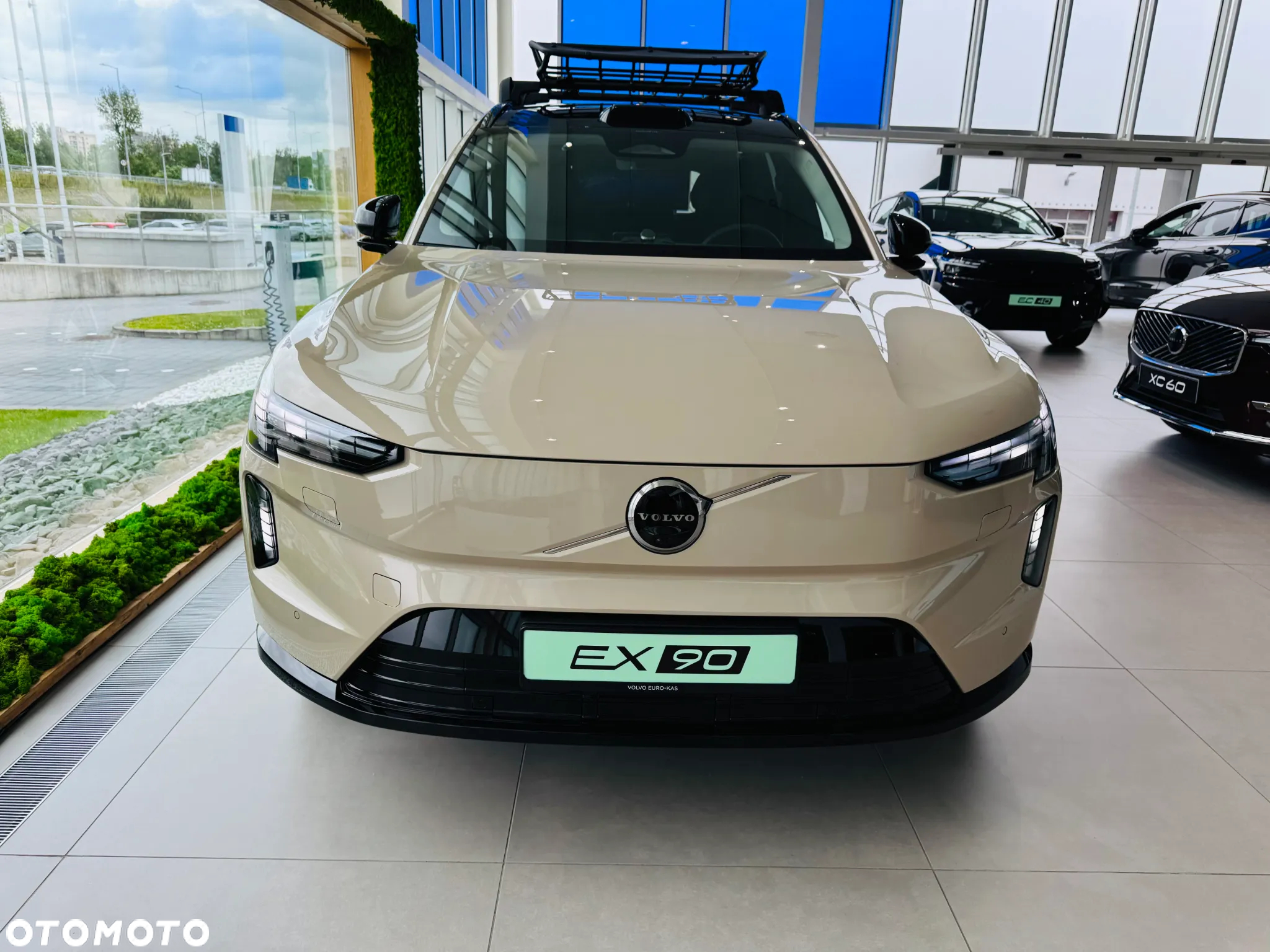Volvo EX90 111kWh Twin Performance AWD Plus 7 os - 2