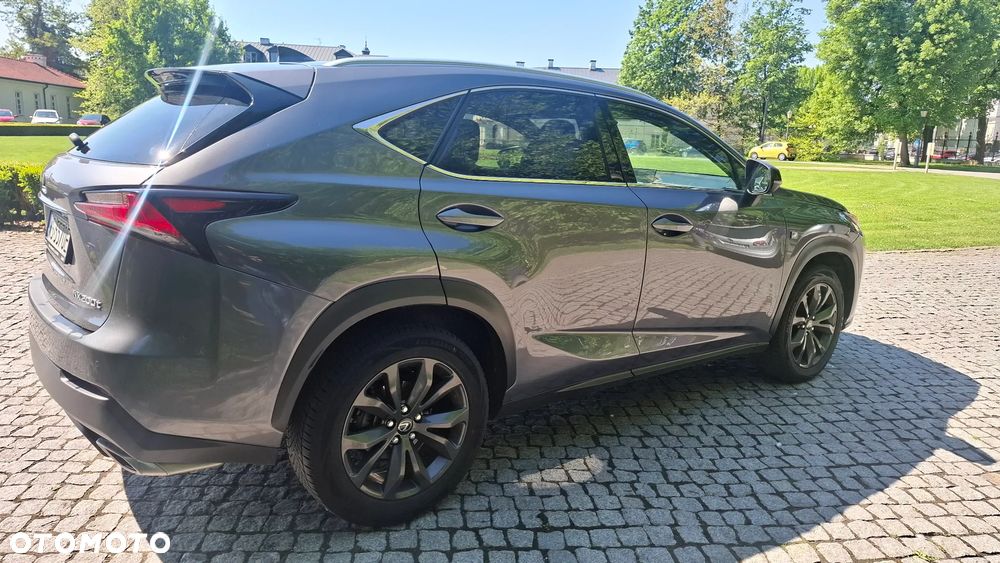 Lexus NX 200t F Sport AWD - 5