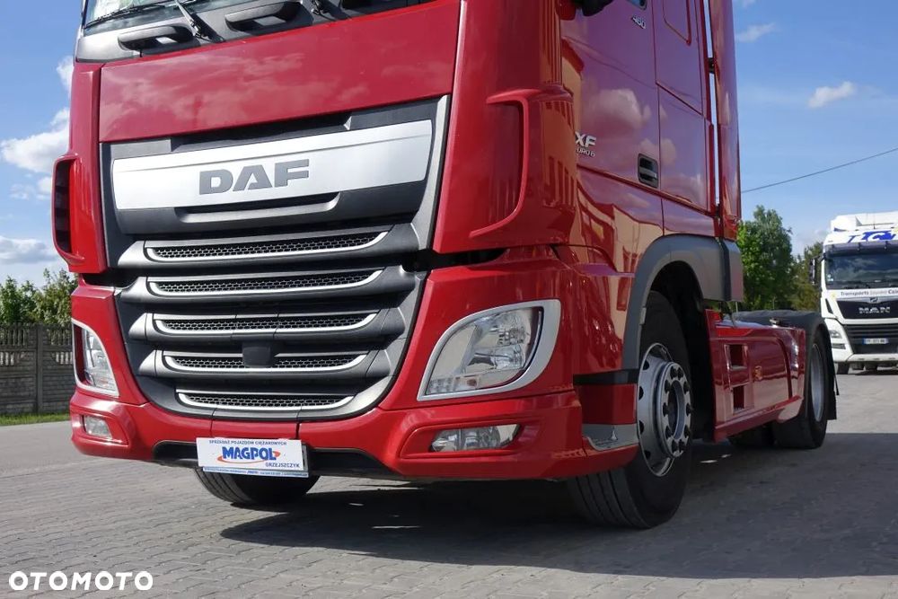 DAF XF 460 / SUPER SPACE CAB / STANDARD / AUTOMAT / INTARDER / LODÓWKA / NAWIGACJA GPS - 2
