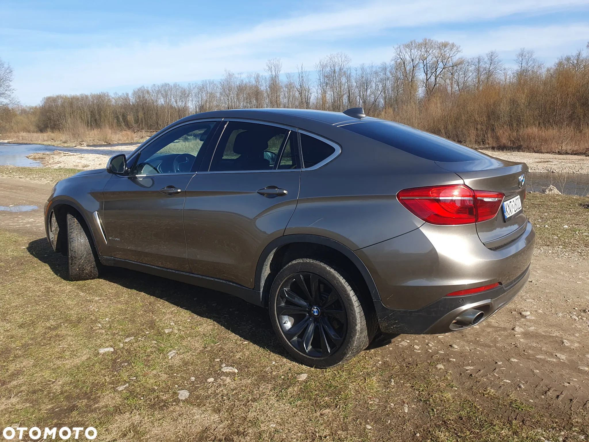 BMW X6 xDrive35i - 12