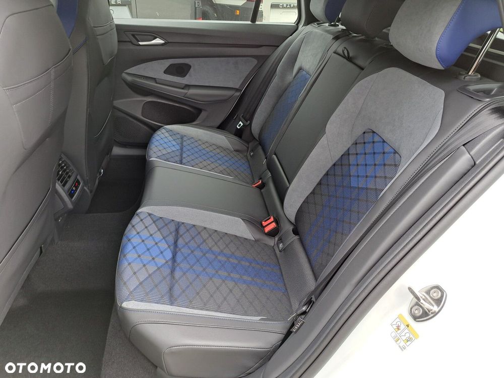 Volkswagen Golf Variant 2.0 TSI 4Motion R - 12