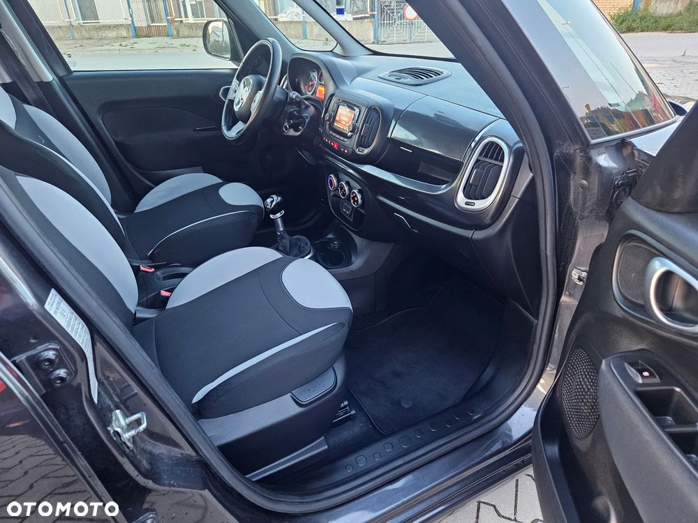 Fiat 500L 1.4 16V Urban Edition - 24