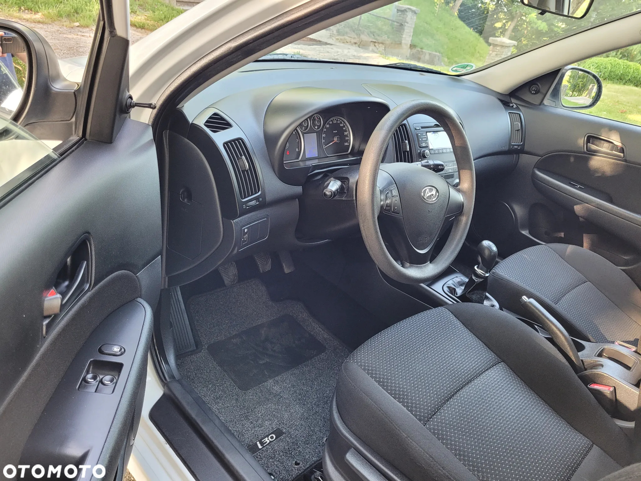 Hyundai i30 1.4 Comfort EU5 - 9
