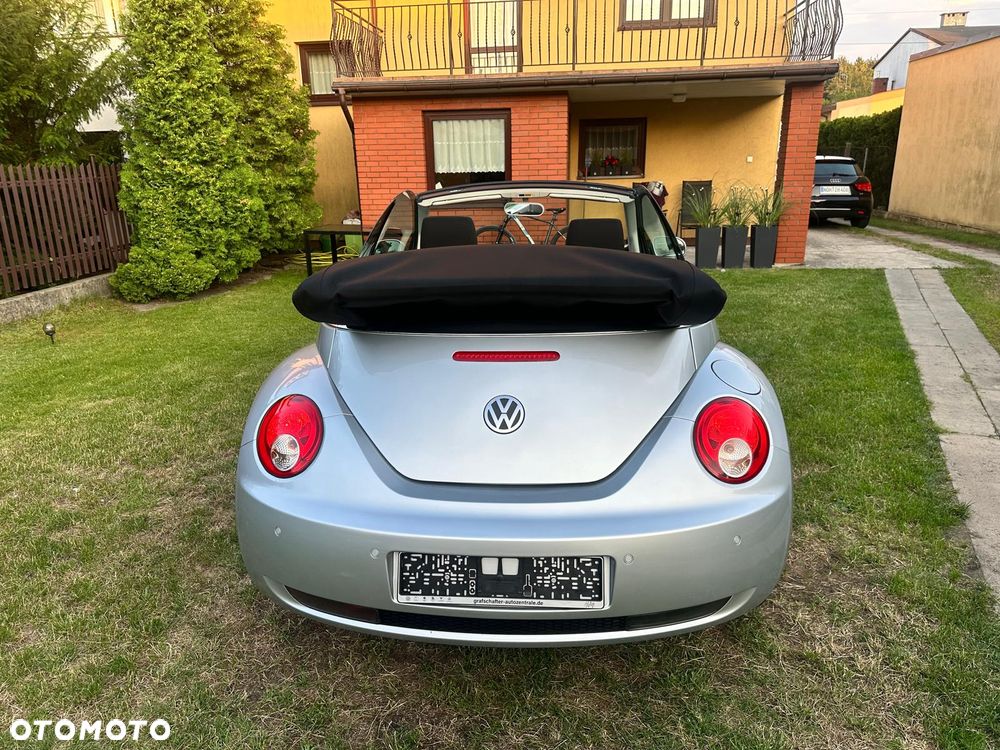 Volkswagen New Beetle 1.6 - 6
