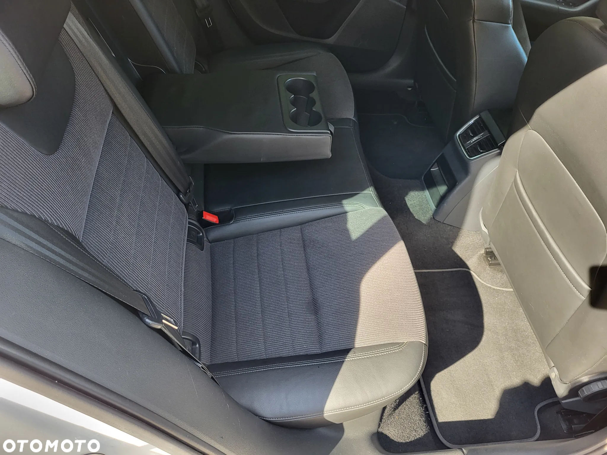 Skoda Octavia 2.0 TDI (Green tec) DSG Ambition - 11