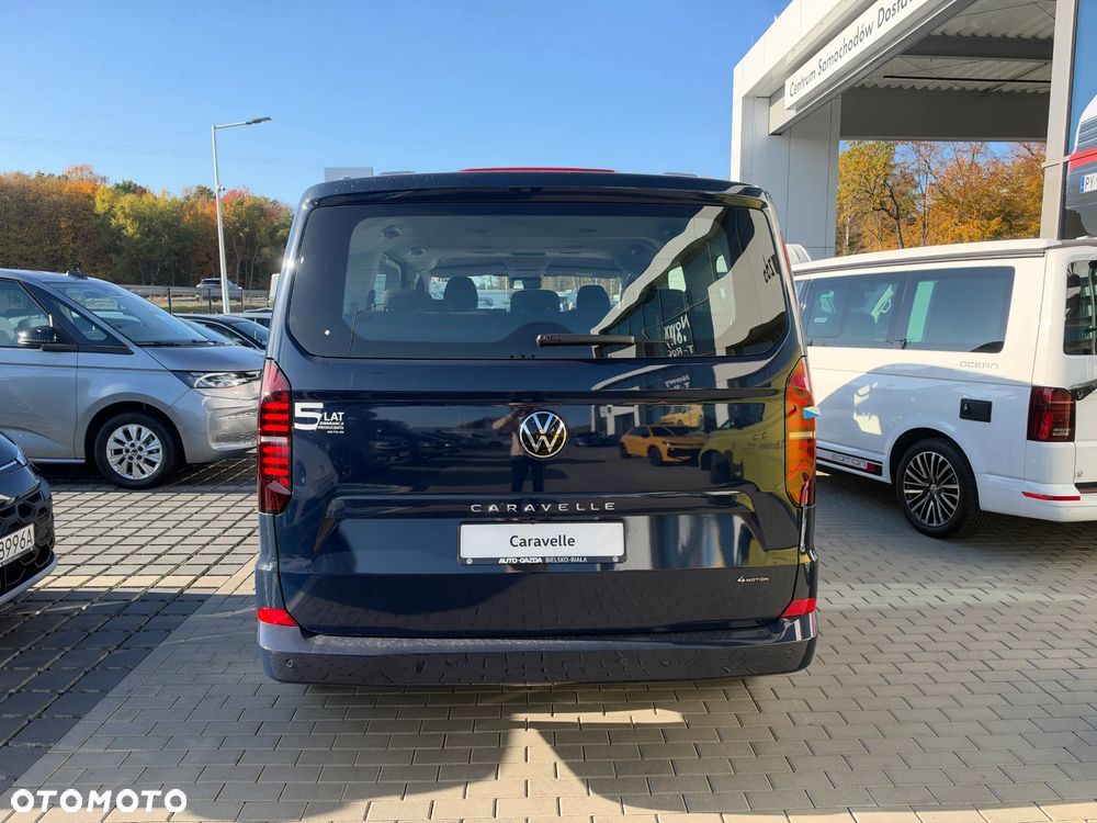 Volkswagen Caravelle - 7
