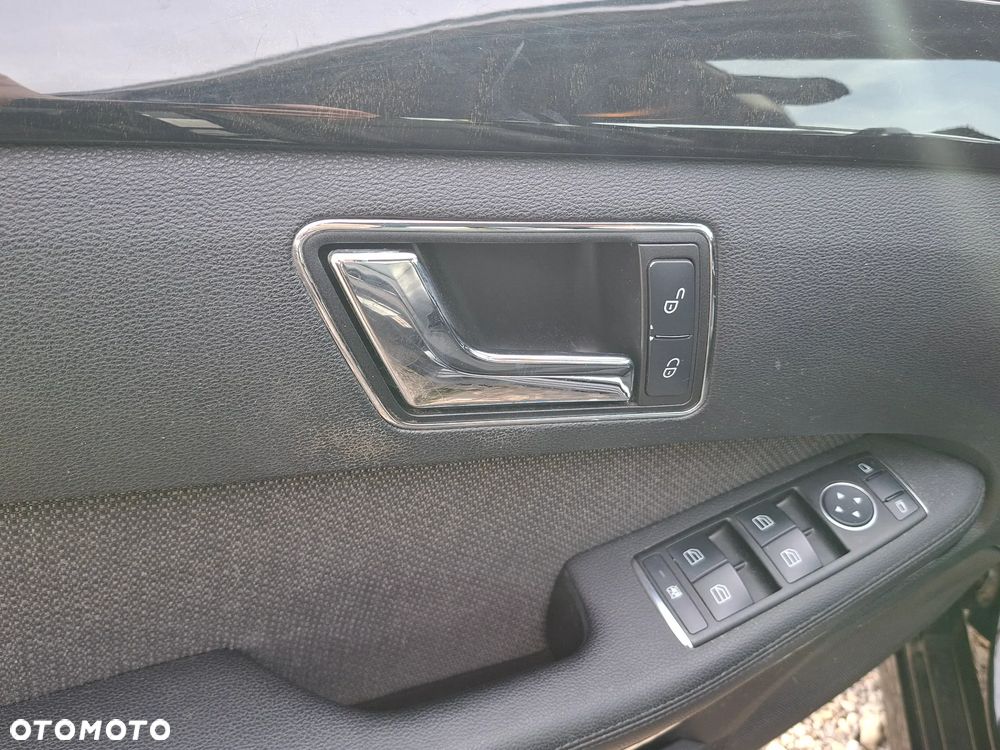 Mercedes-Benz Klasa E 220 CDI BlueEff Elegance - 8