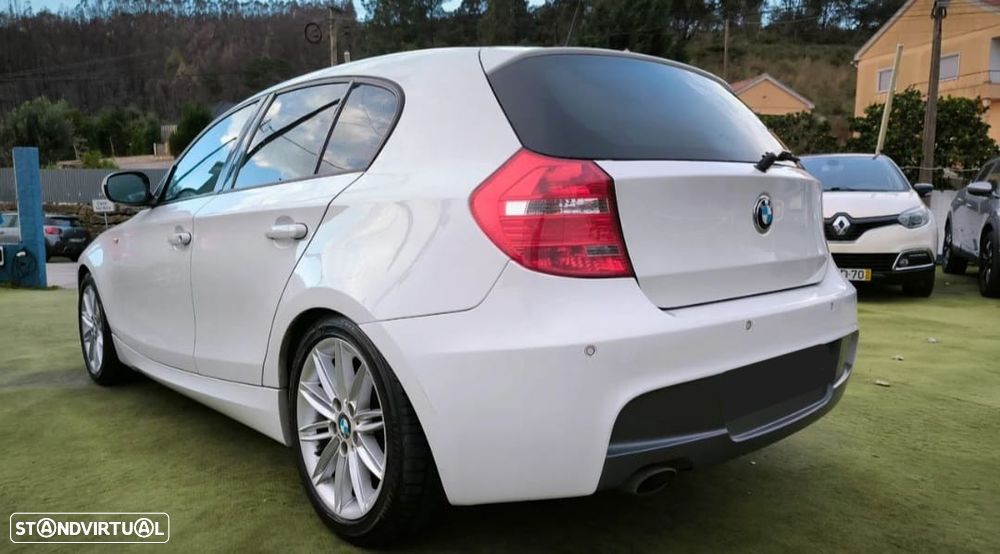 BMW 118 d Pack M - 2