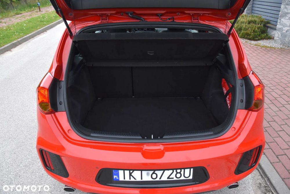 Kia Ceed 1.6 T-GDI GT-Challenge - 36