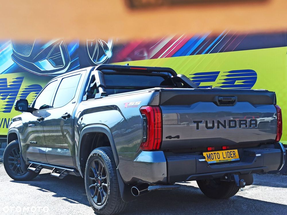 Toyota Tundra - 4