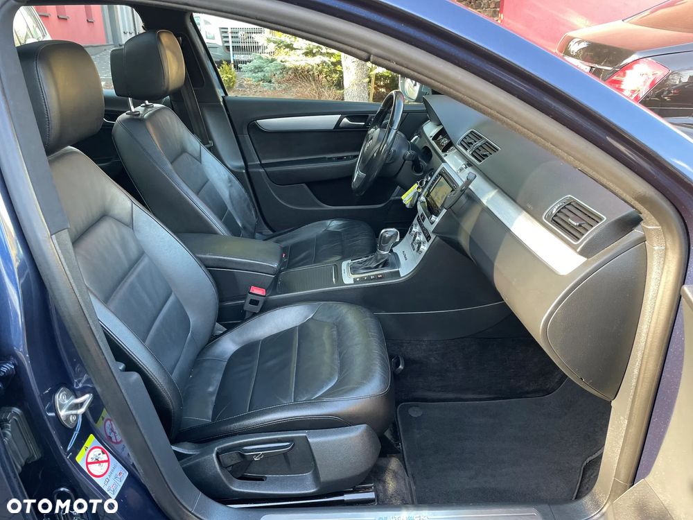 Volkswagen Passat Alltrack 2.0 TDI 4Motion DSG BlueMotion Tec - 17