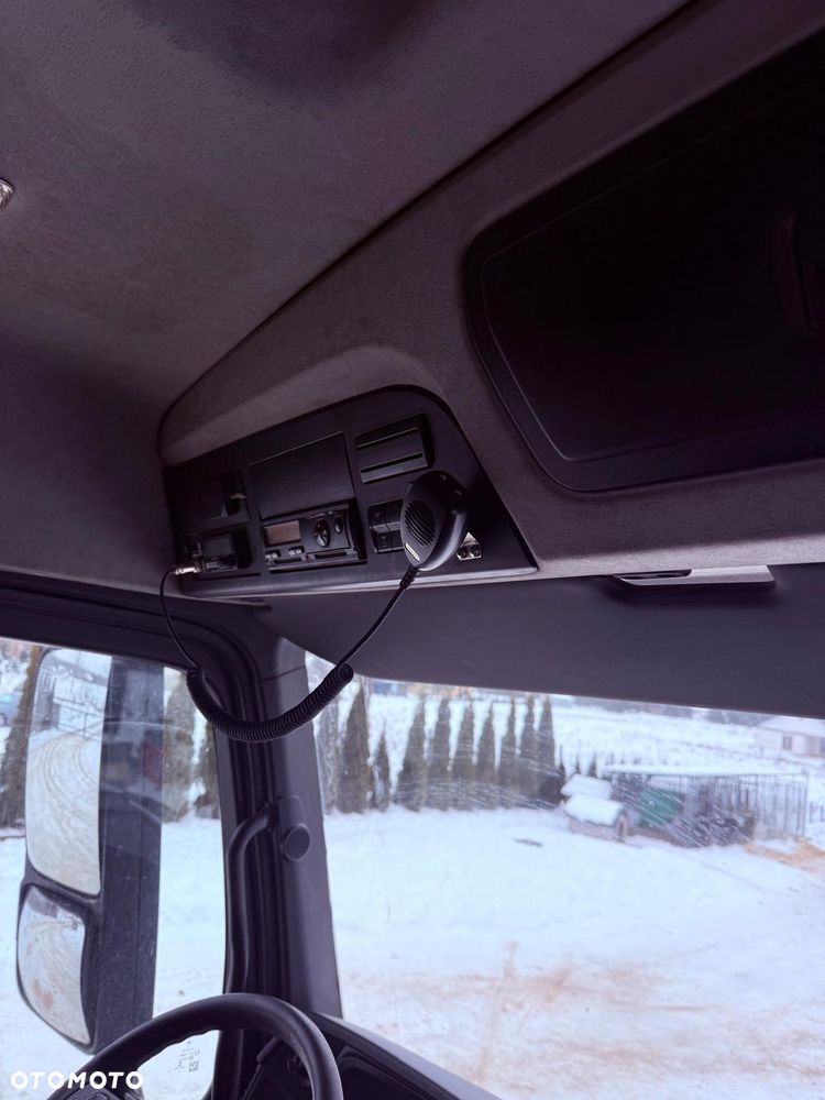 Mercedes-Benz AROCS - 10