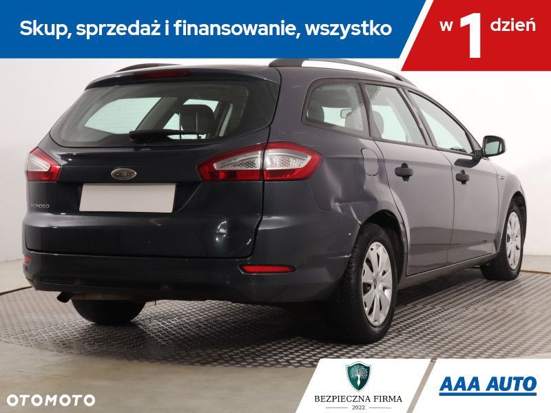 Ford Mondeo SW - 7