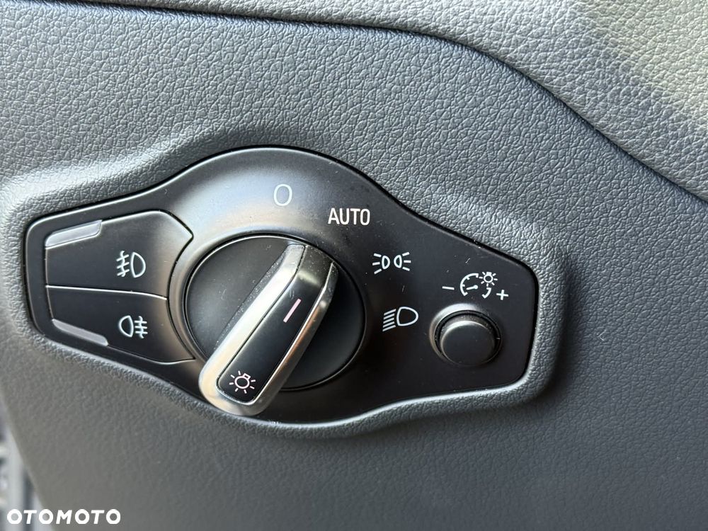 Audi Q5 2.0 TDI Quattro S tronic - 36