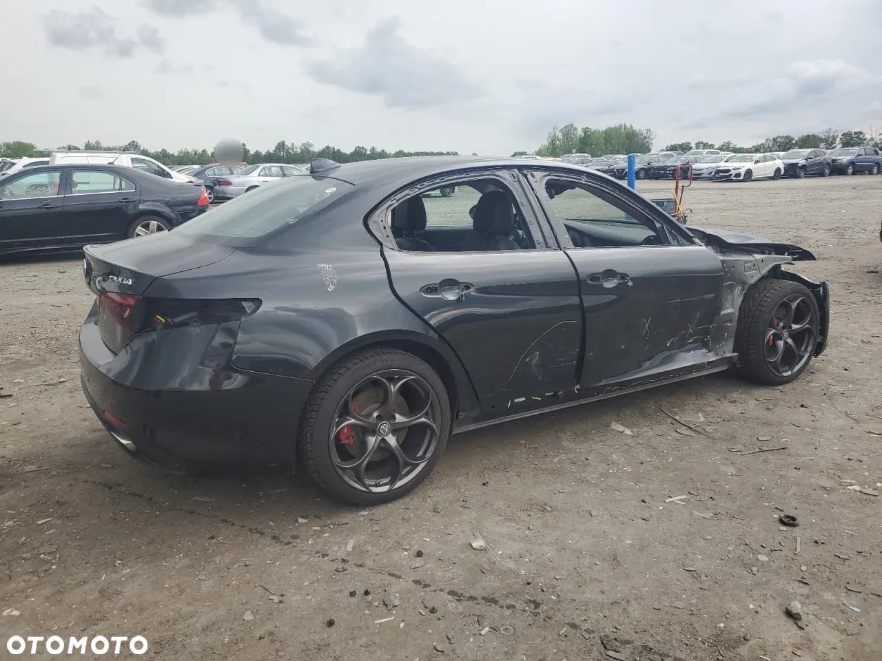Alfa Romeo Giulia - 6