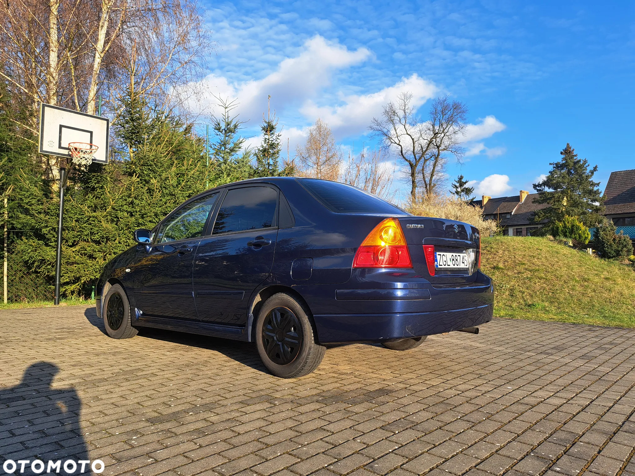Suzuki Liana - 27