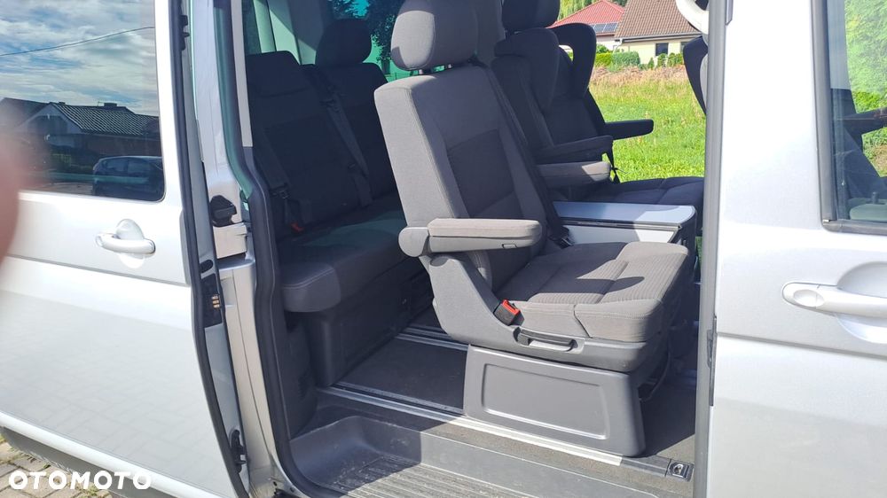 Volkswagen Multivan - 18