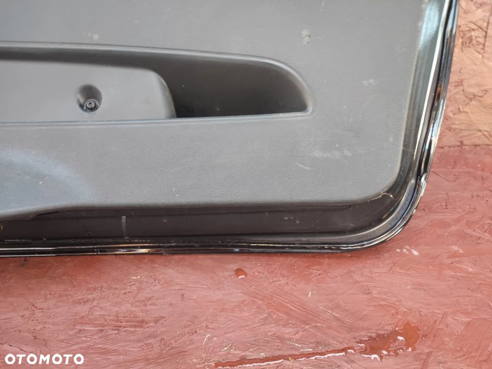 BMW E81 / E87LCI / E87 ORYGINALNA KLAPA BAGAŻNIKA TYŁ W KOLORZE SCHWARZ 2 668 O NR.  41 62 7 133 898 / 41 62 4 391 291 OEM W DOBRYM STANIE - 25