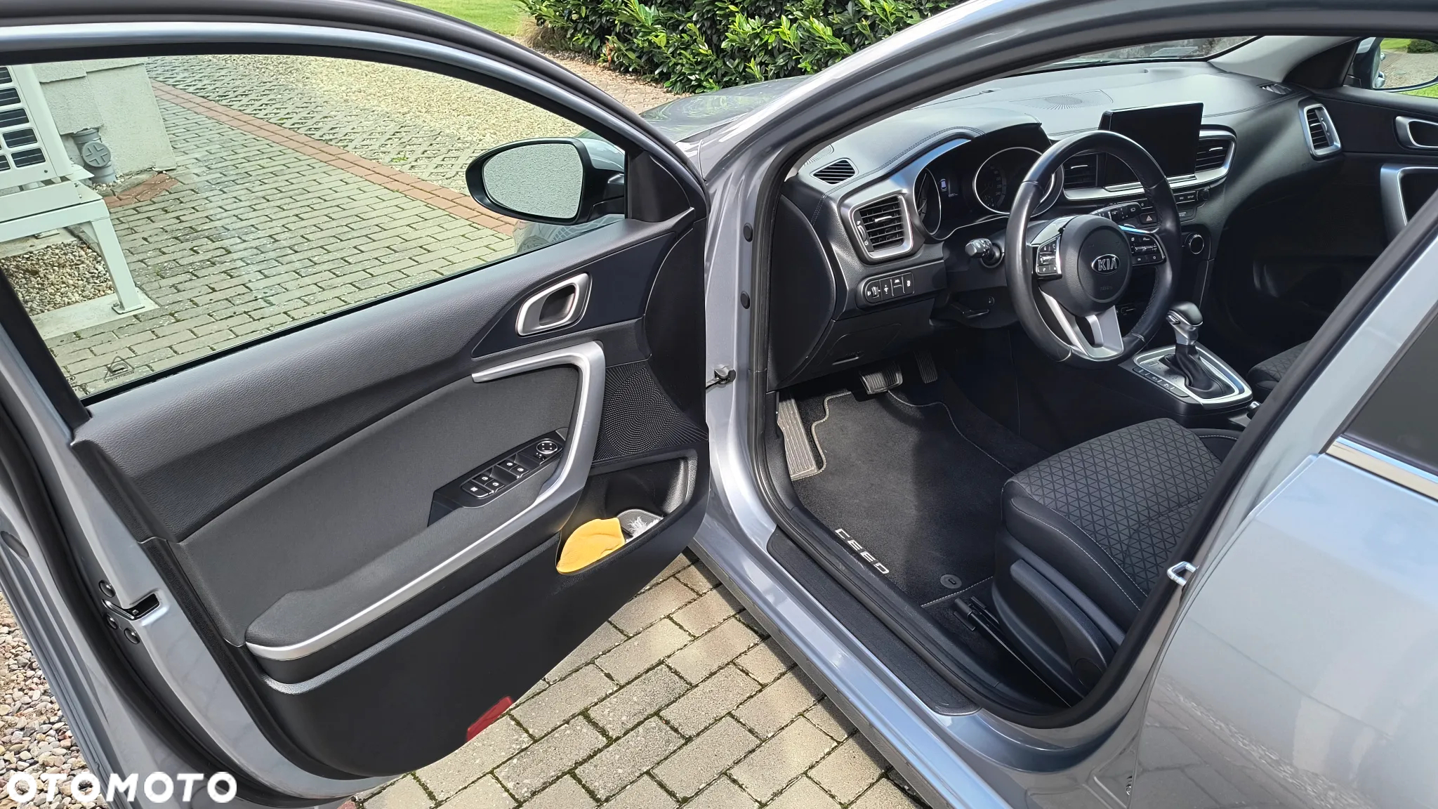 Kia Ceed 1.4 T-GDI M DCT - 17