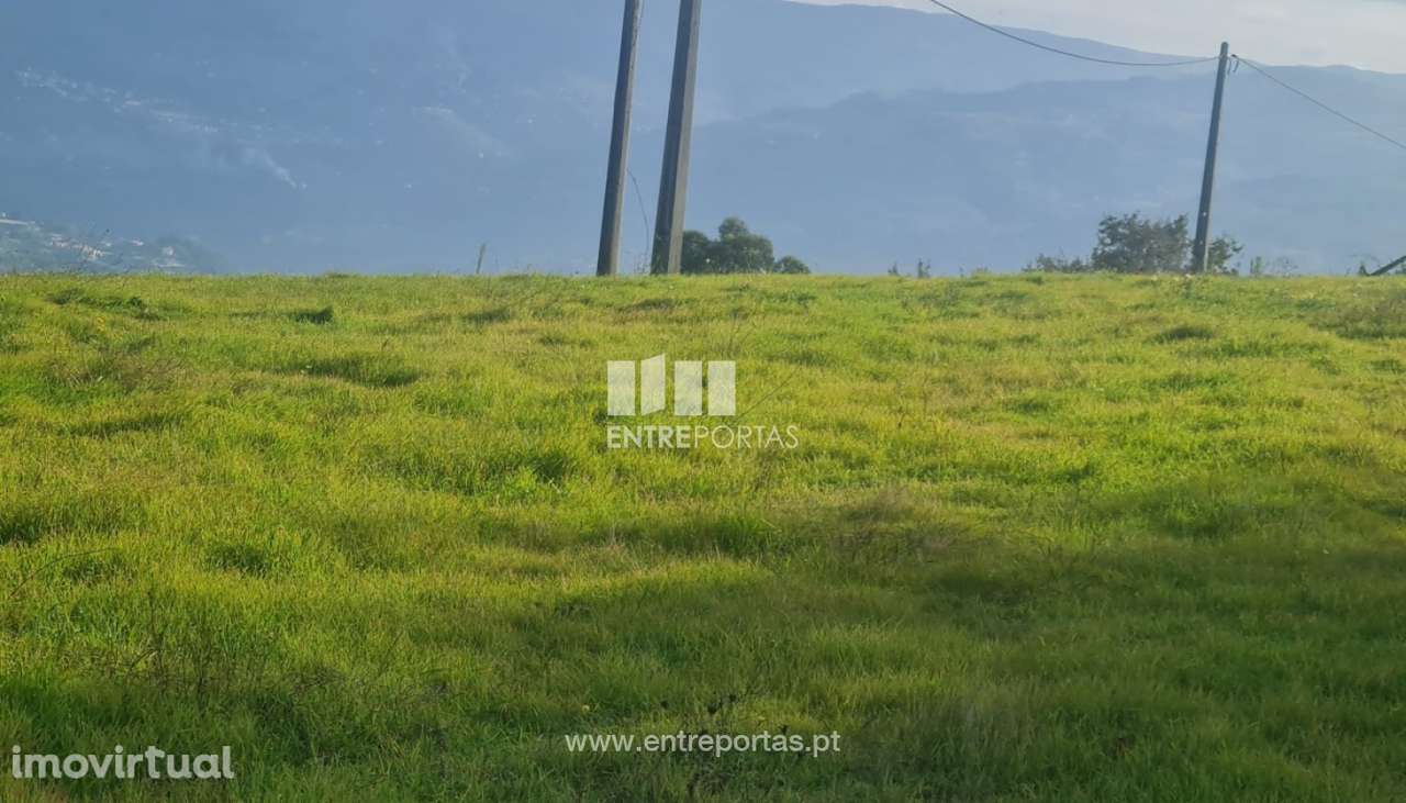 Venda de Terreno, Valadares Baião - Grande imagem: 3/31