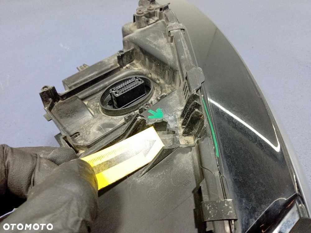 AUDI A5 8T LIFT 11-16  REFLEKTOR PRAWY PRZÓD XENON 8T0941032C - 9