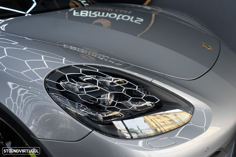 Porsche Panamera Sport Turismo 4 E-Hybrid - 15