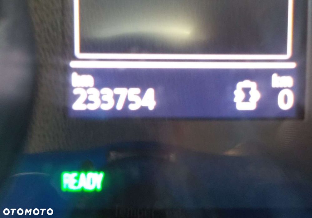 Volkswagen Golf - 22