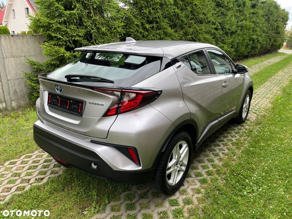 Toyota C-HR Business-Edition - 11
