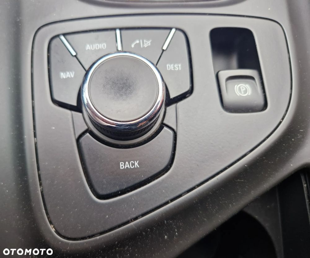 Opel Insignia 2.0 CDTI Design Edition - 26