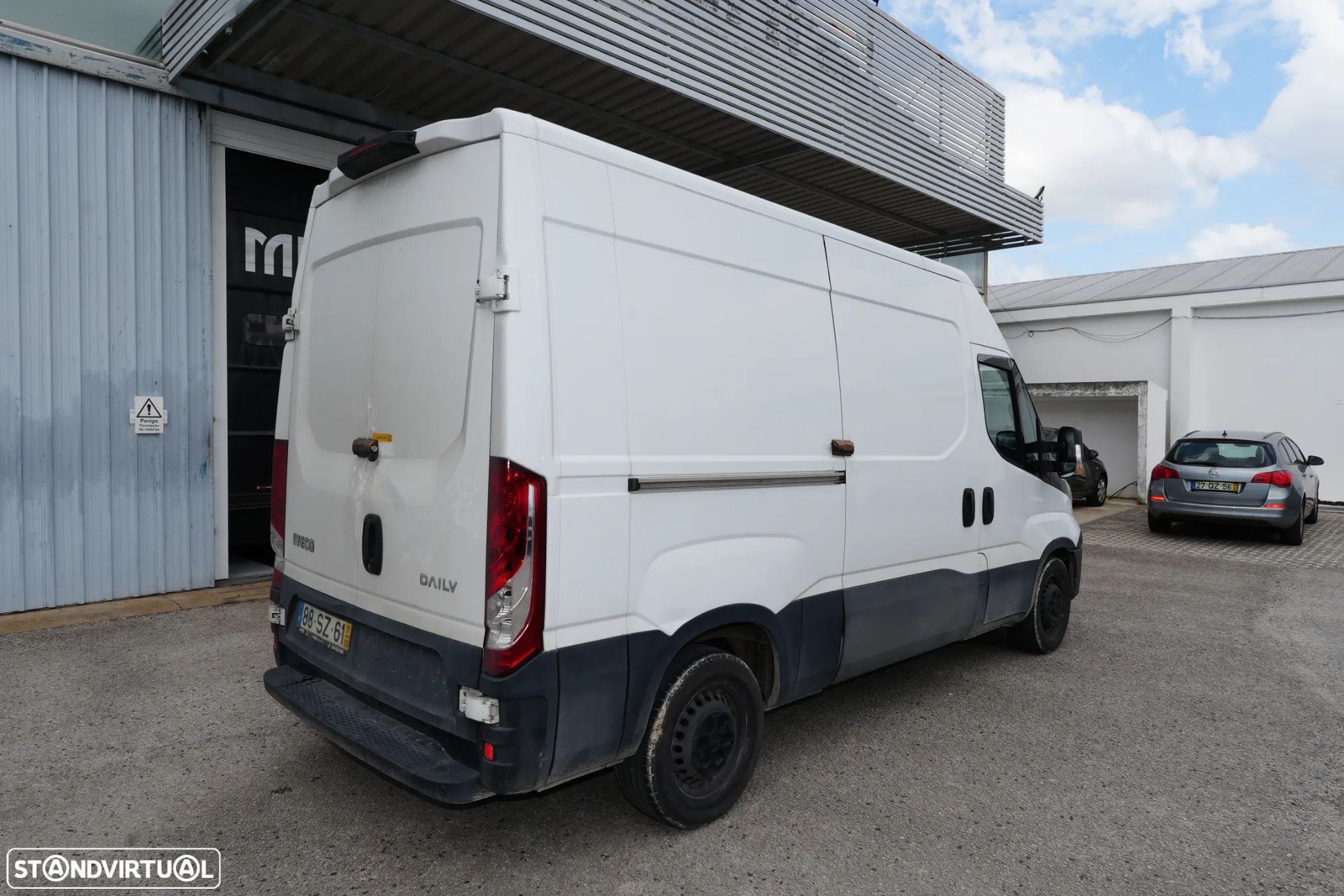 Iveco Daily 35-140 2.3td 140cv - 4