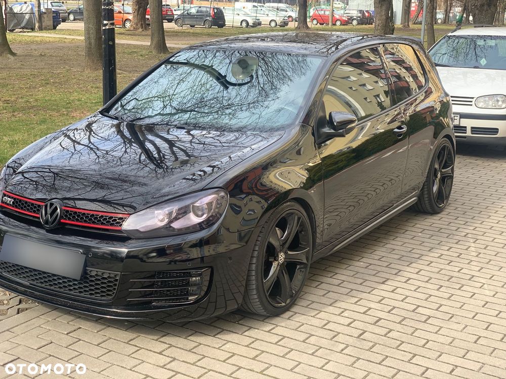 Volkswagen Golf 2.0 TSI GTI - 11