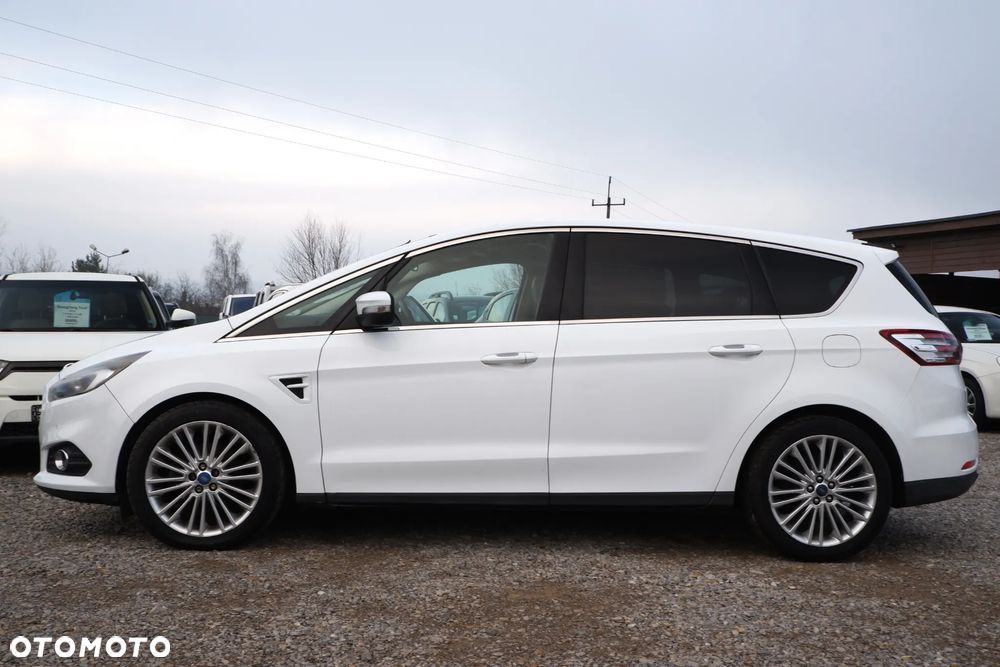Ford S-Max 2.0 TDCi 4WD Titanium PowerShift - 36