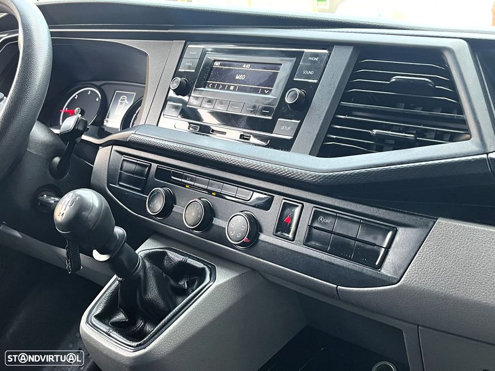 VW Transporter 2.0 TDI Extra AC - 27