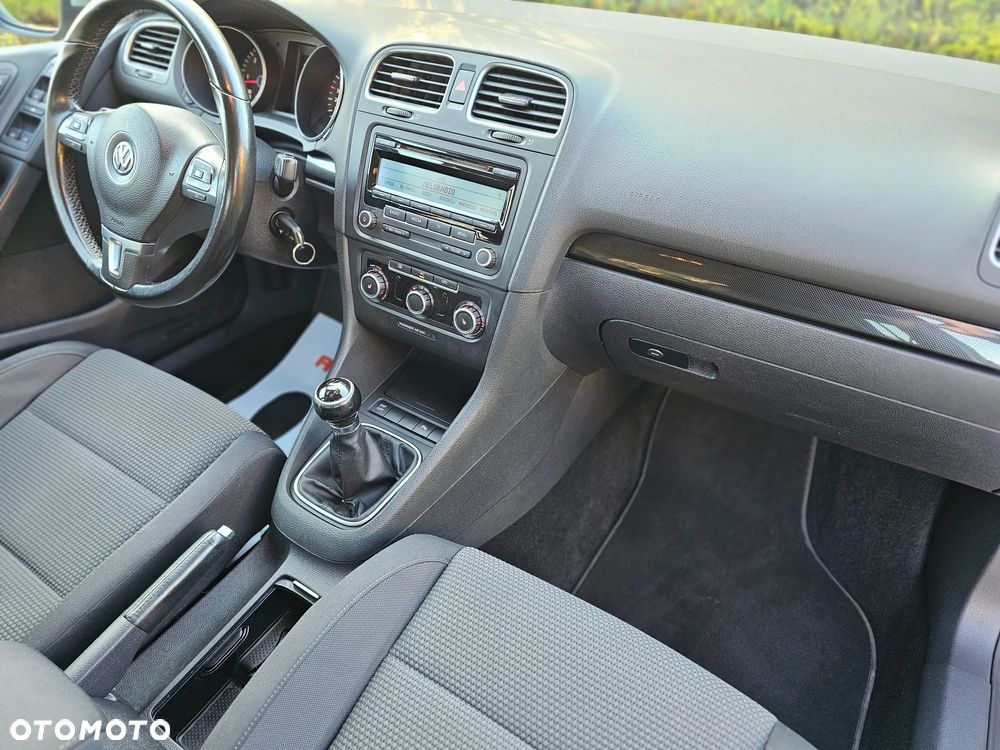 Volkswagen Golf 2.0 TDI Edition - 21