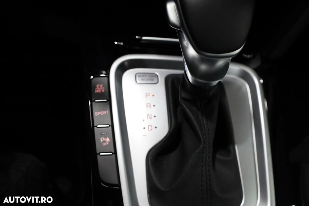 Kia Ceed ver-sw-1-6-gdi-dct-opf-plug--in--hybrid-vision - 11