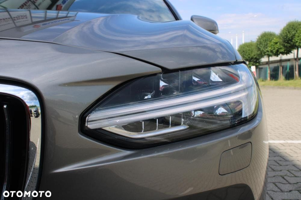 Volvo V90 - 10