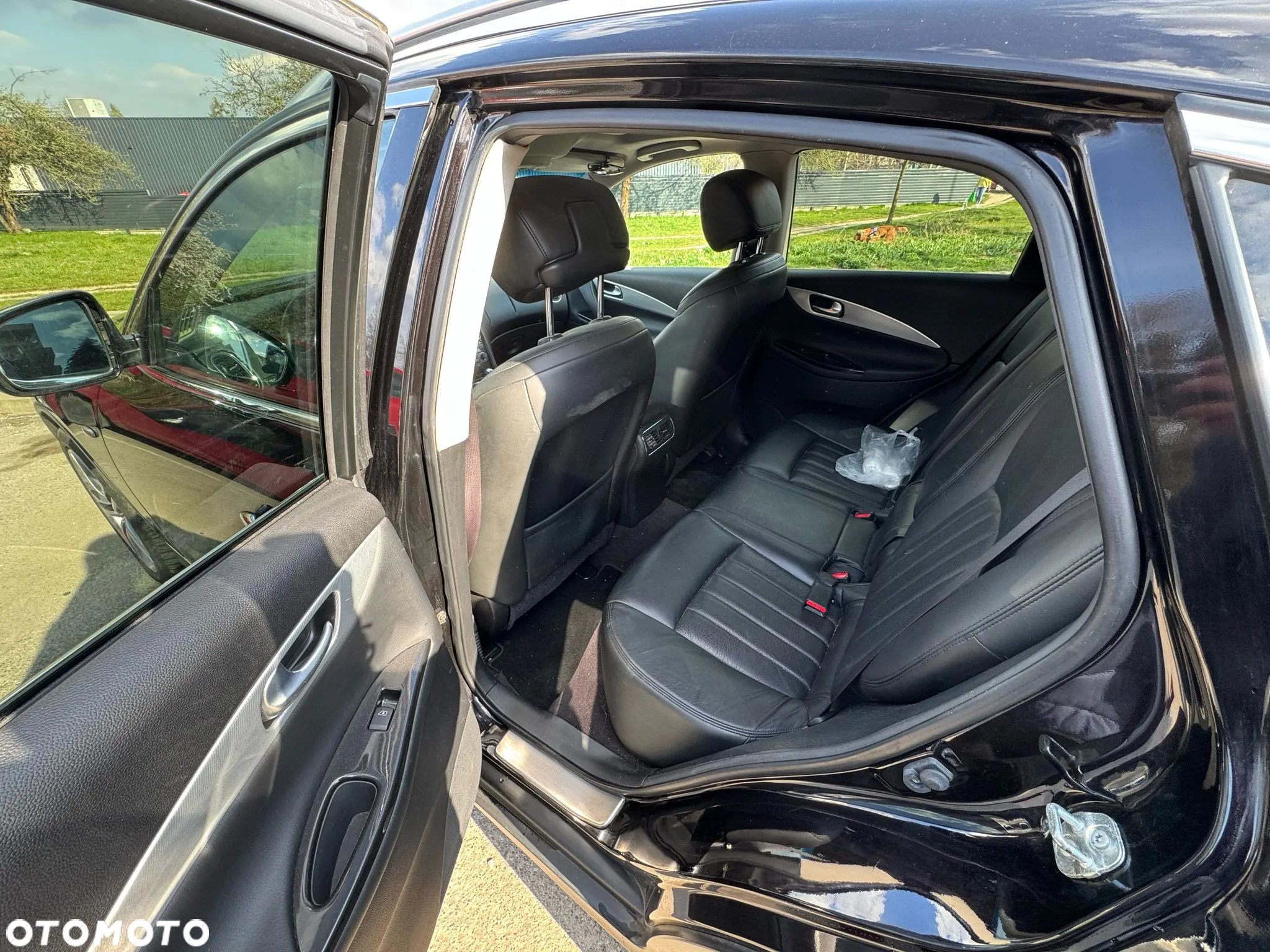 Infiniti EX EX30d Black Premium - 8